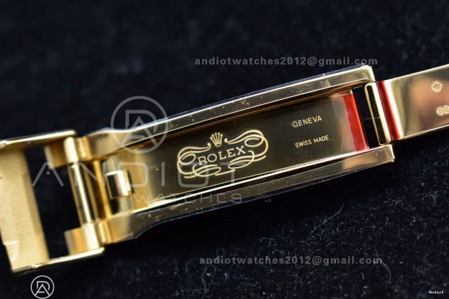 Best 1:1 Black Markers Clean 116505 Bracelet Daytona Edition V2 YG Dial SA4130 on YG 0212